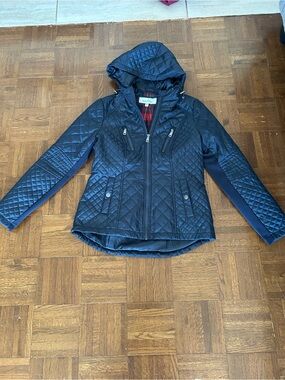 Sebby Quilted Hooded Puffer Jacket - Navy Blue